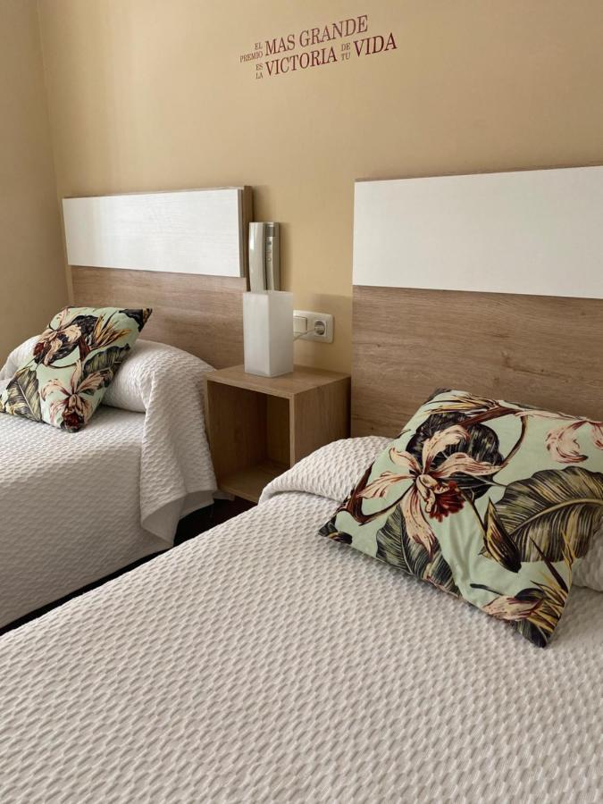 Hotel Valldigna Tavernes de Valldigna Extérieur photo